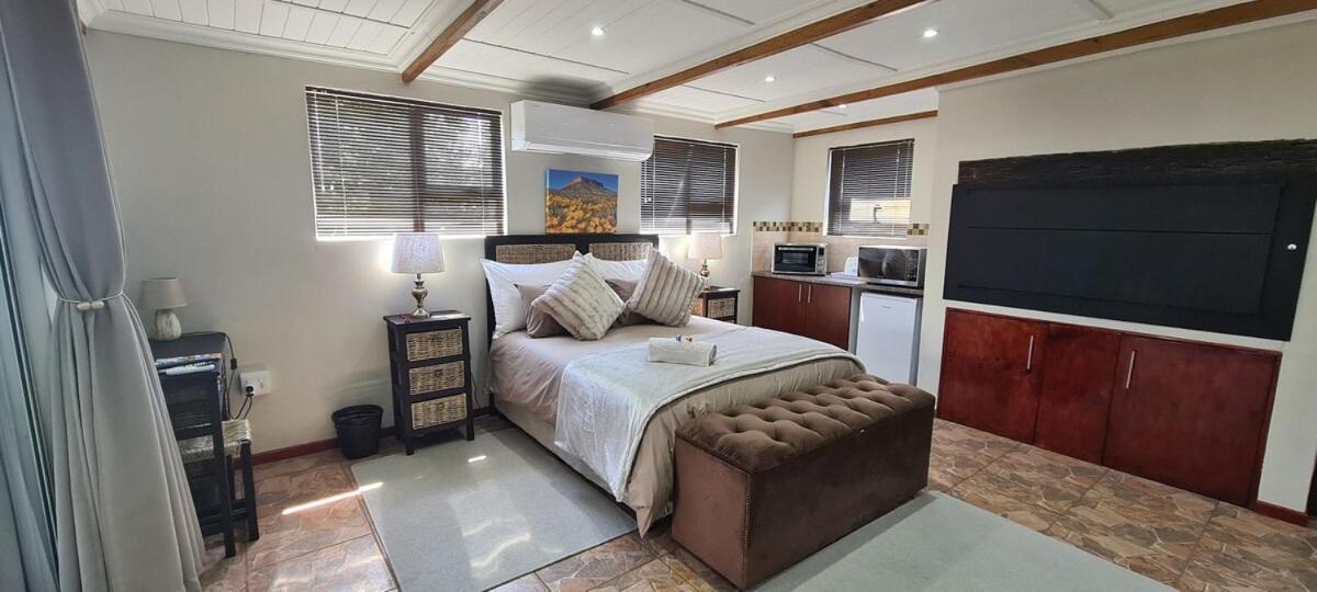 Mountain View Guesthouse Vanrhynsdorp Kültér fotó