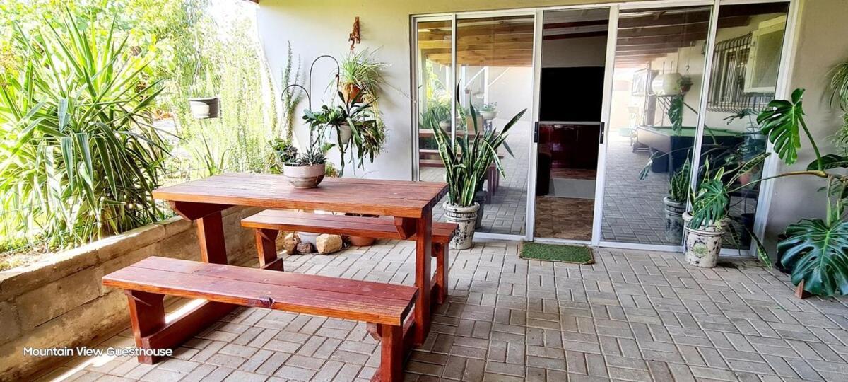 Mountain View Guesthouse Vanrhynsdorp Kültér fotó